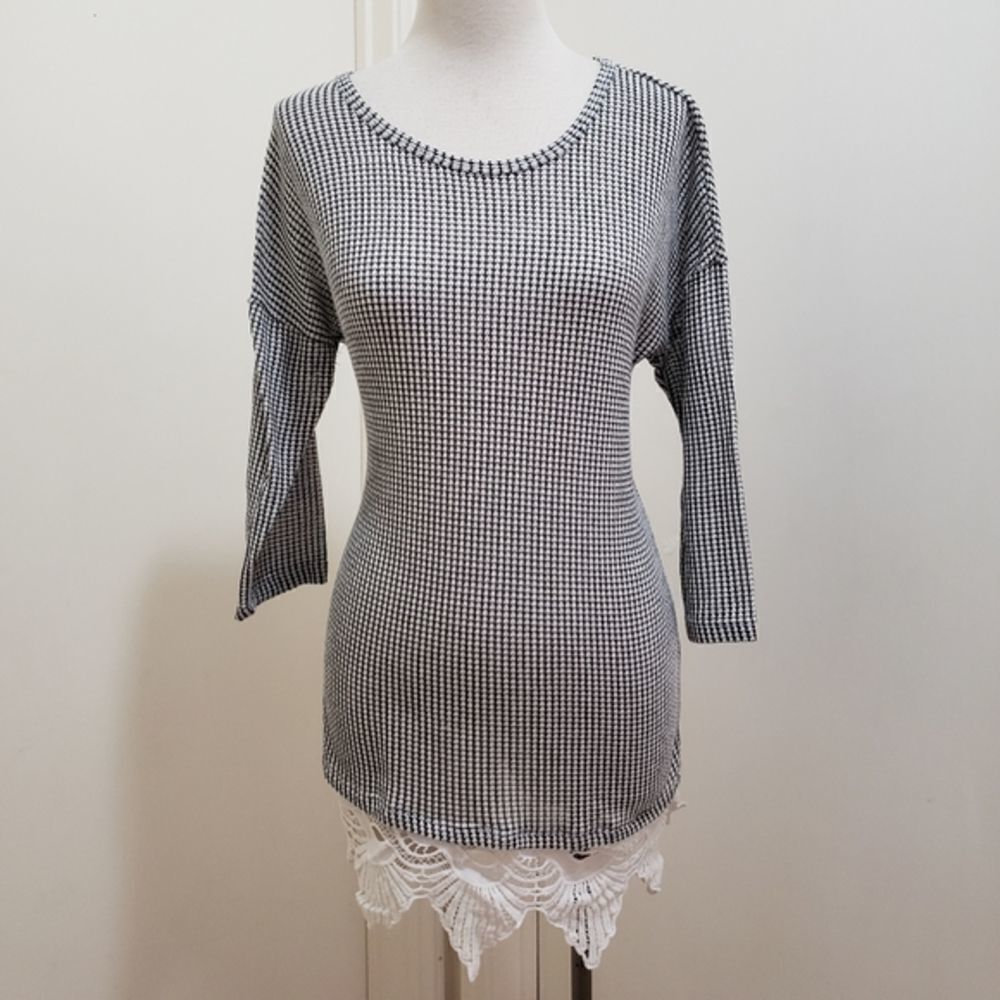 3for$20 blouse black white